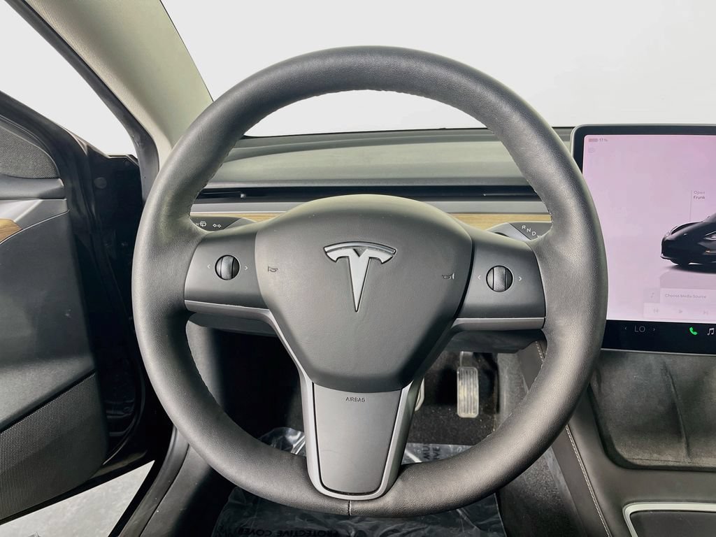Used 2023 Tesla Model 3 Standard Range RWD image 13