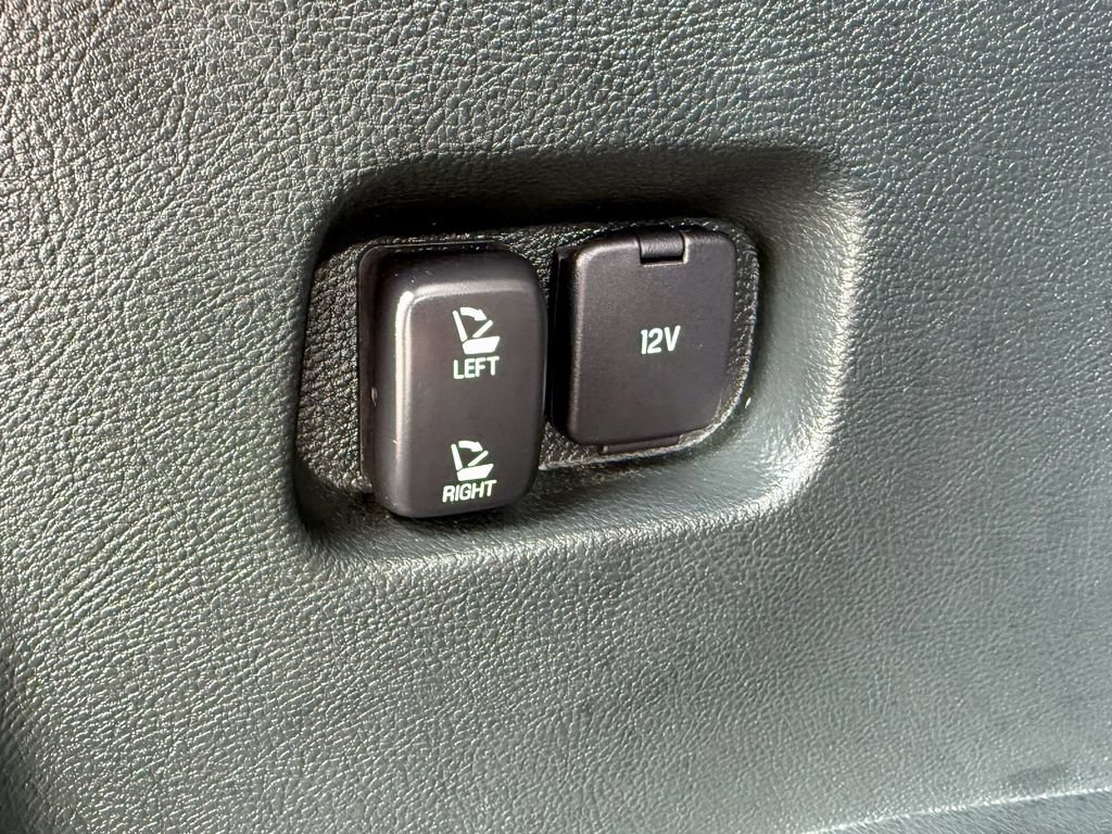 Certified 2021 Ford Edge Titanium AWD/4WD image 18