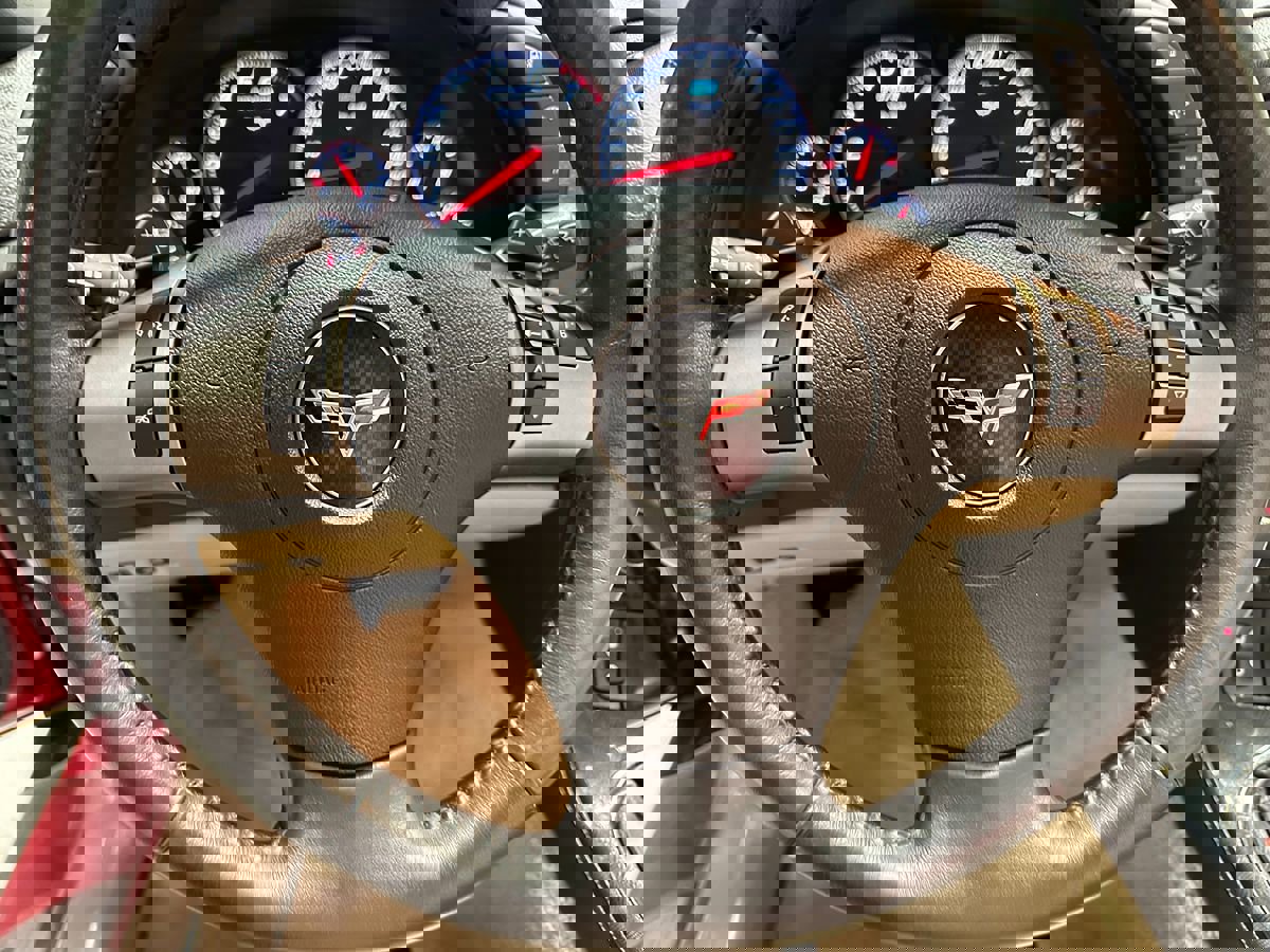 Used 2010 Chevrolet Corvette Grand Sport w/ Preferred Equipment Group image 31