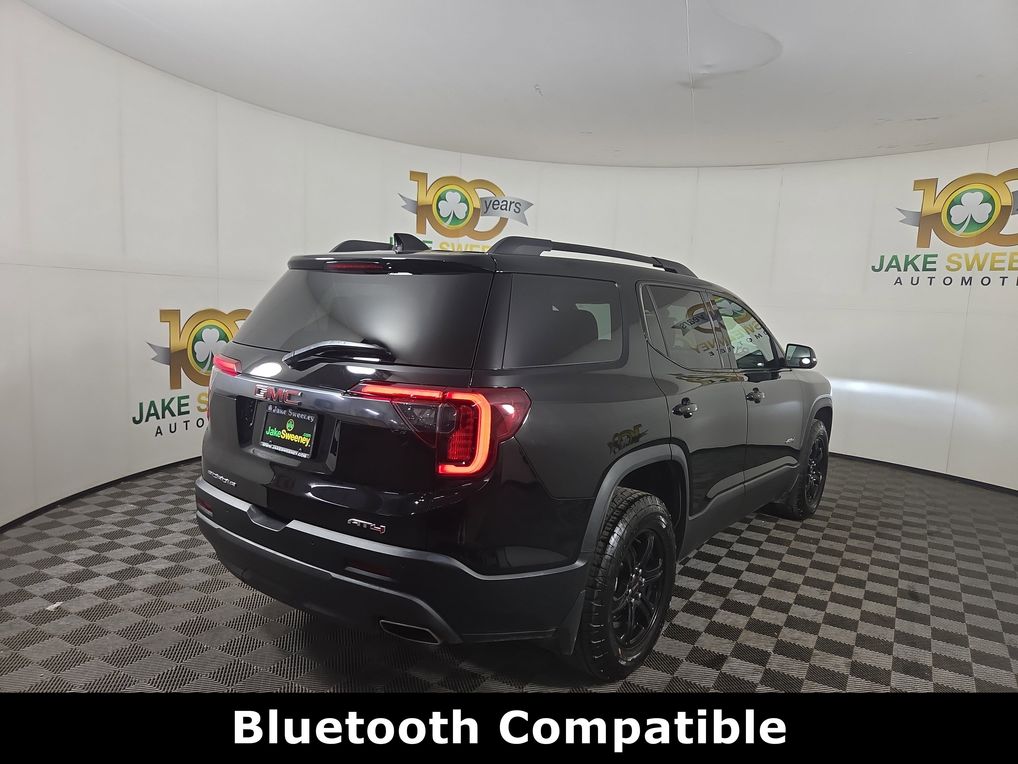 Used 2023 GMC Acadia AT4 w/ GMC Pro Grade Package image 9