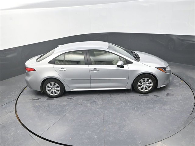 Used 2022 Toyota Corolla LE image 26