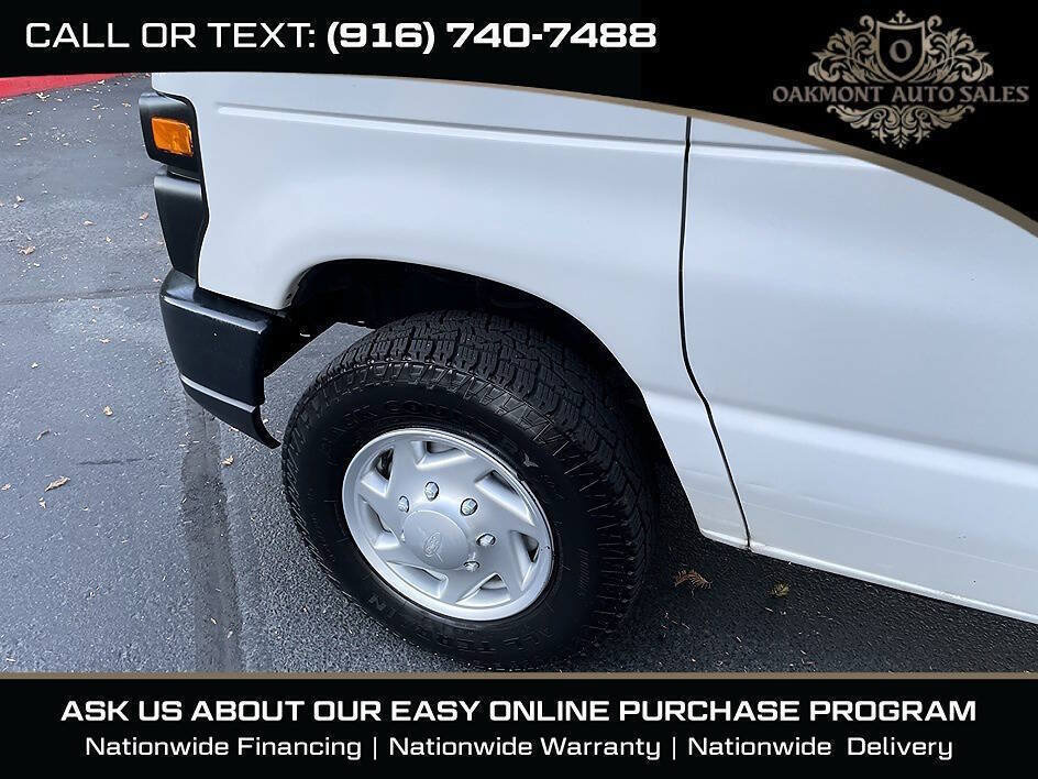 Used 2011 Ford E-250 and Econoline 250 Extended RWD image 19