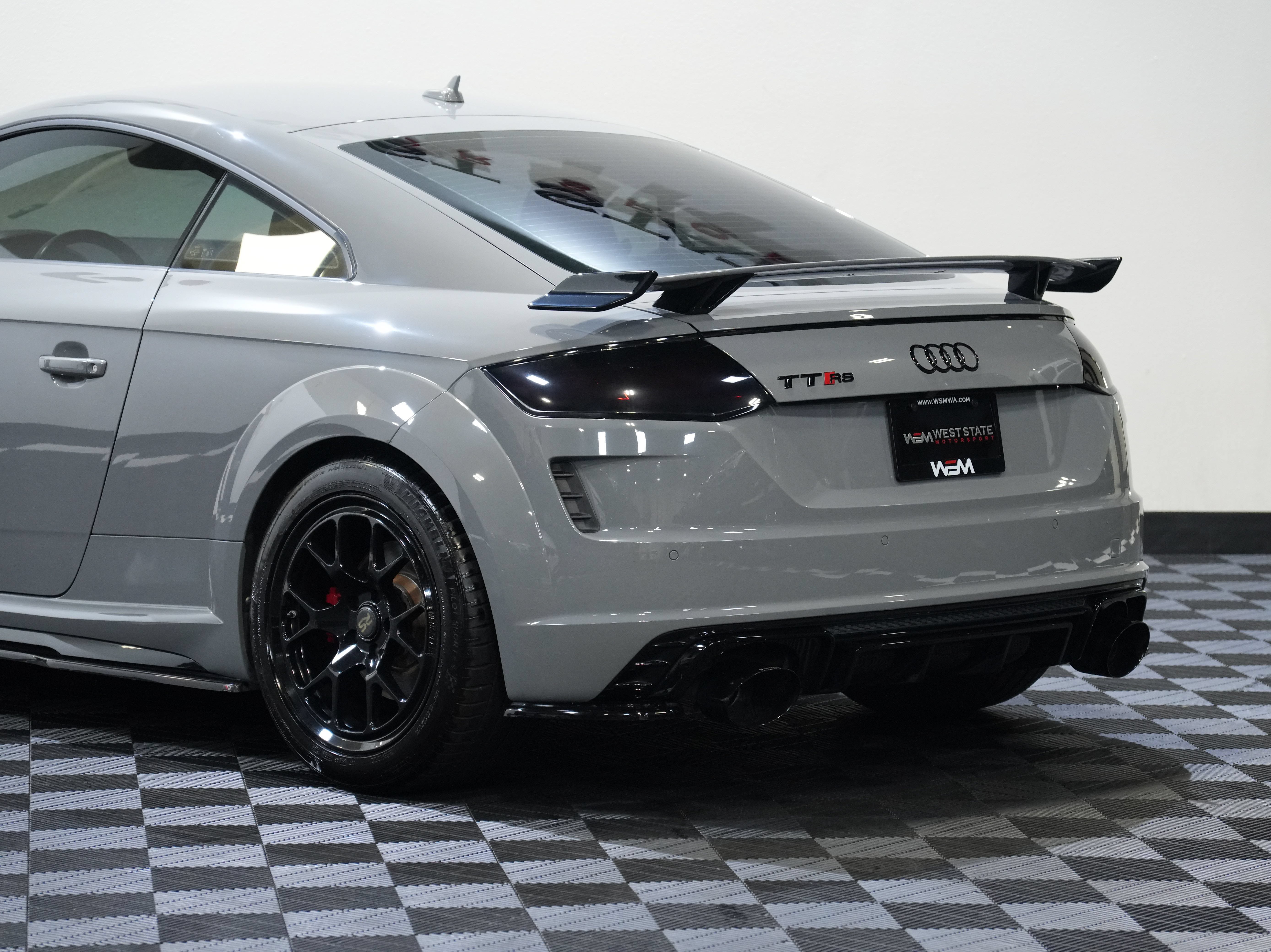 Used 2019 Audi TT RS w/ Technology Package AWD/4WD image 18