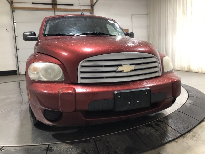 Used 2009 Chevrolet HHR LS image 2