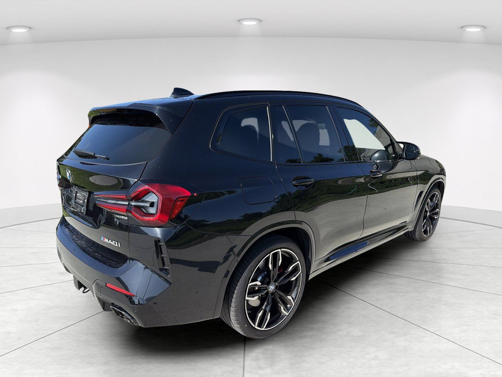 Used 2024 BMW X3 M40i AWD/4WD image 4