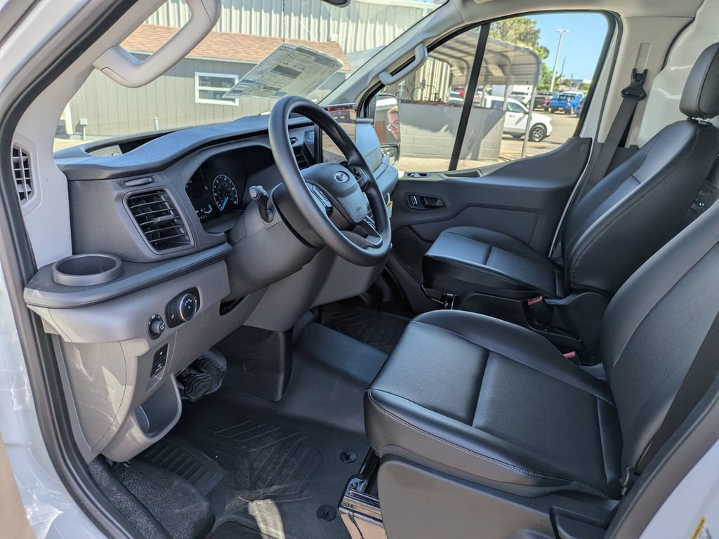 New 2025 Ford E-Transit Low Roof w/ Electrician Trade Package RWD image 16
