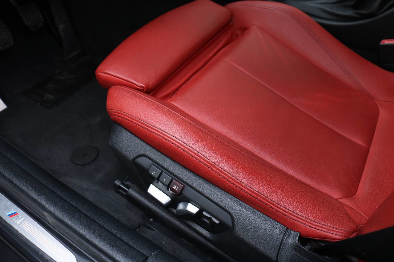 Used 2016 BMW 340i Sedan image 40
