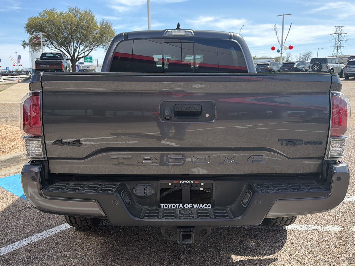 Used 2023 Toyota Tacoma TRD Pro AWD/4WD image 5