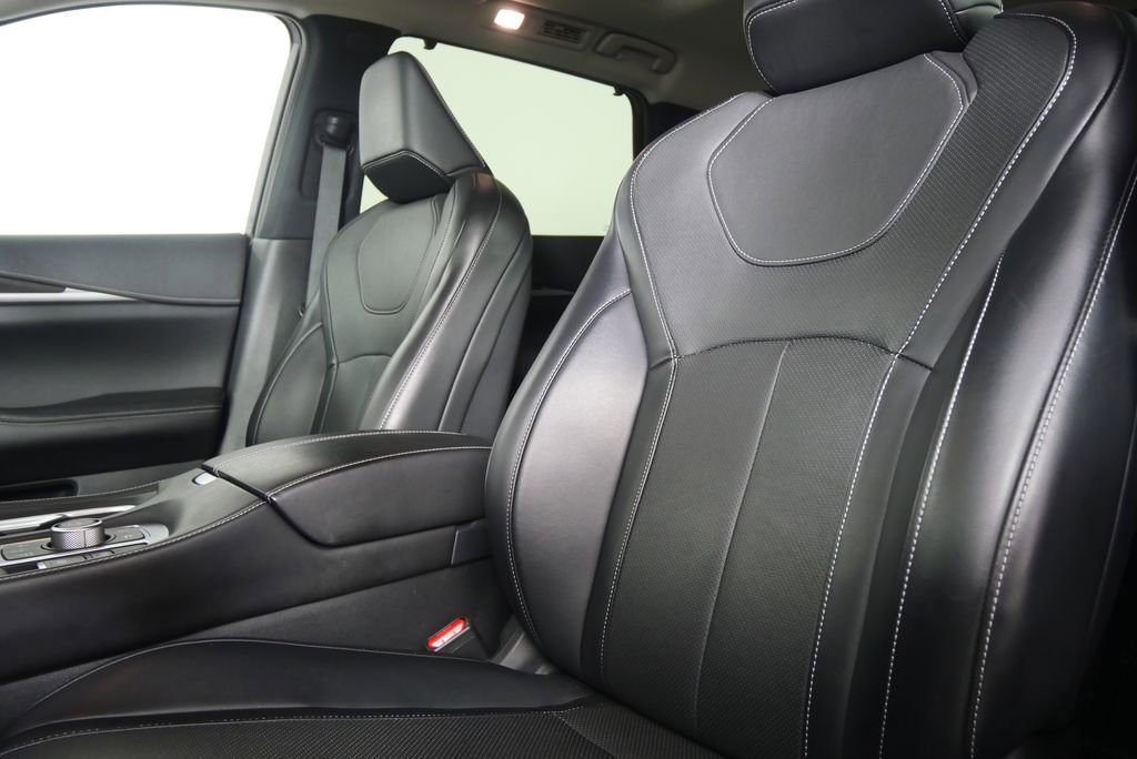 Used 2022 INFINITI QX60 Sensory w/ Vision Package image 12
