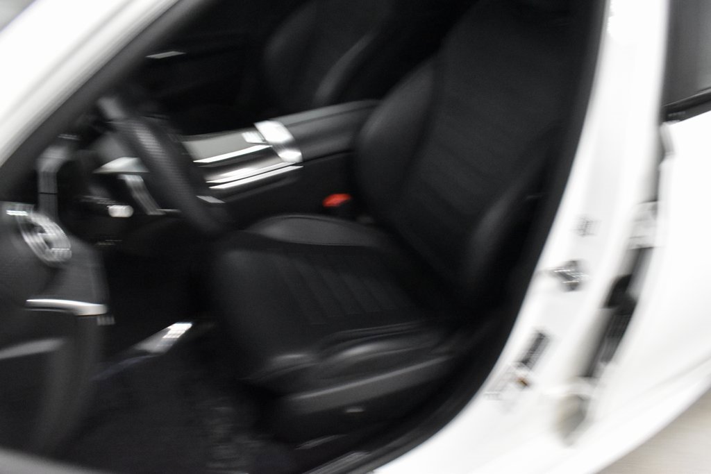 Used 2022 Mercedes-Benz C 300 4MATIC Sedan image 13