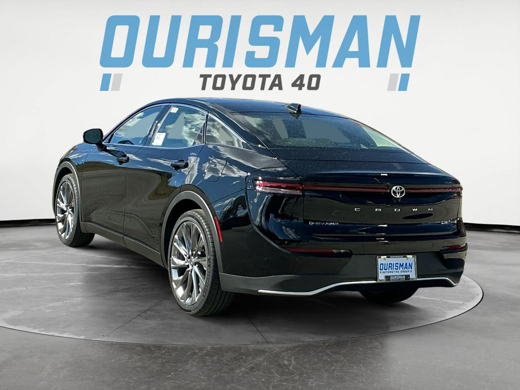 New 2026 Toyota Crown Limited image 4