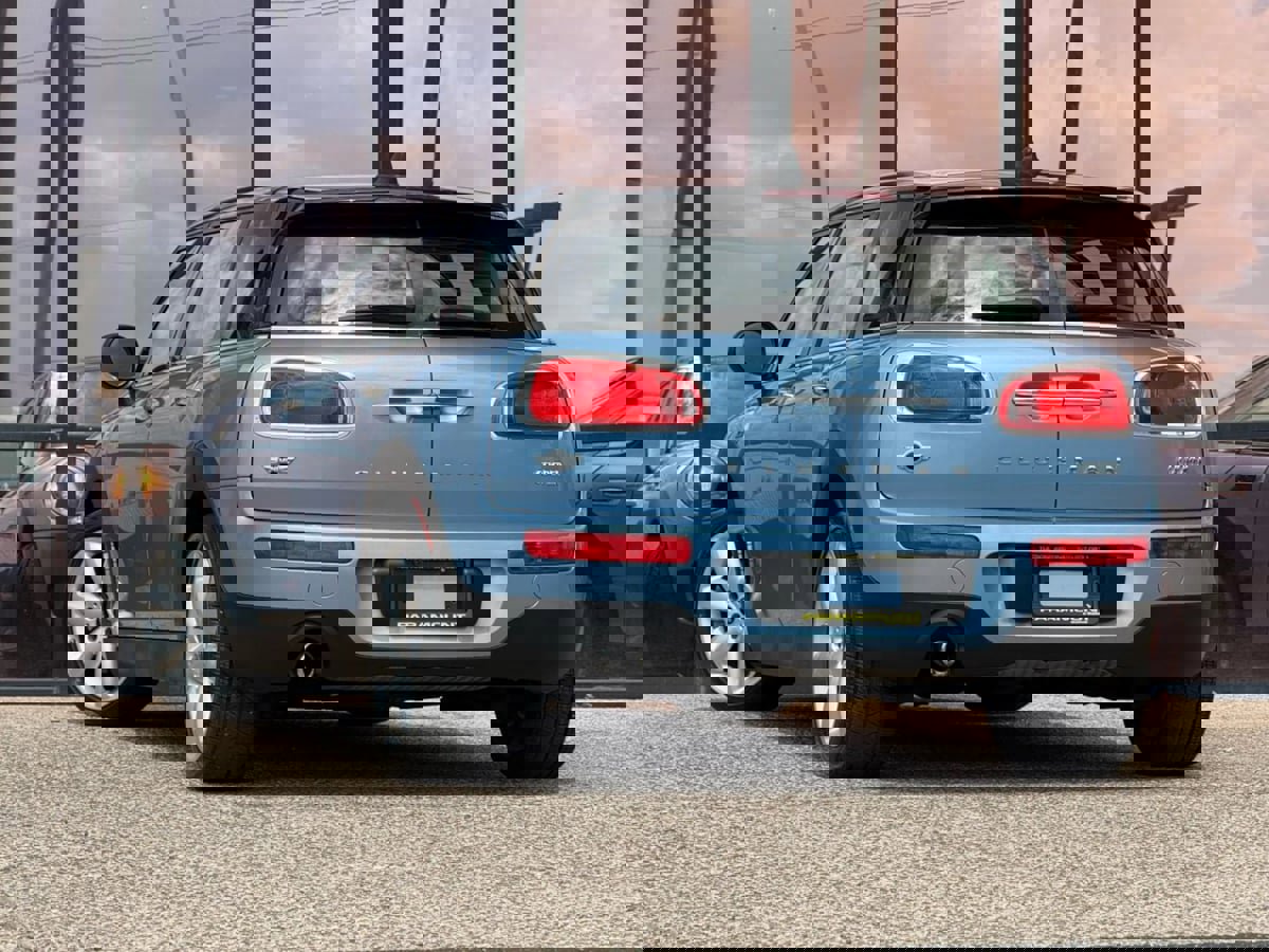 Used 2016 MINI Cooper Clubman image 9