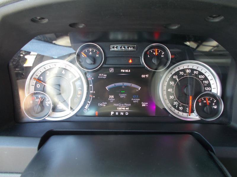 Used 2016 RAM 2500 Lone Star w/ Black Appearance Group AWD/4WD image 36
