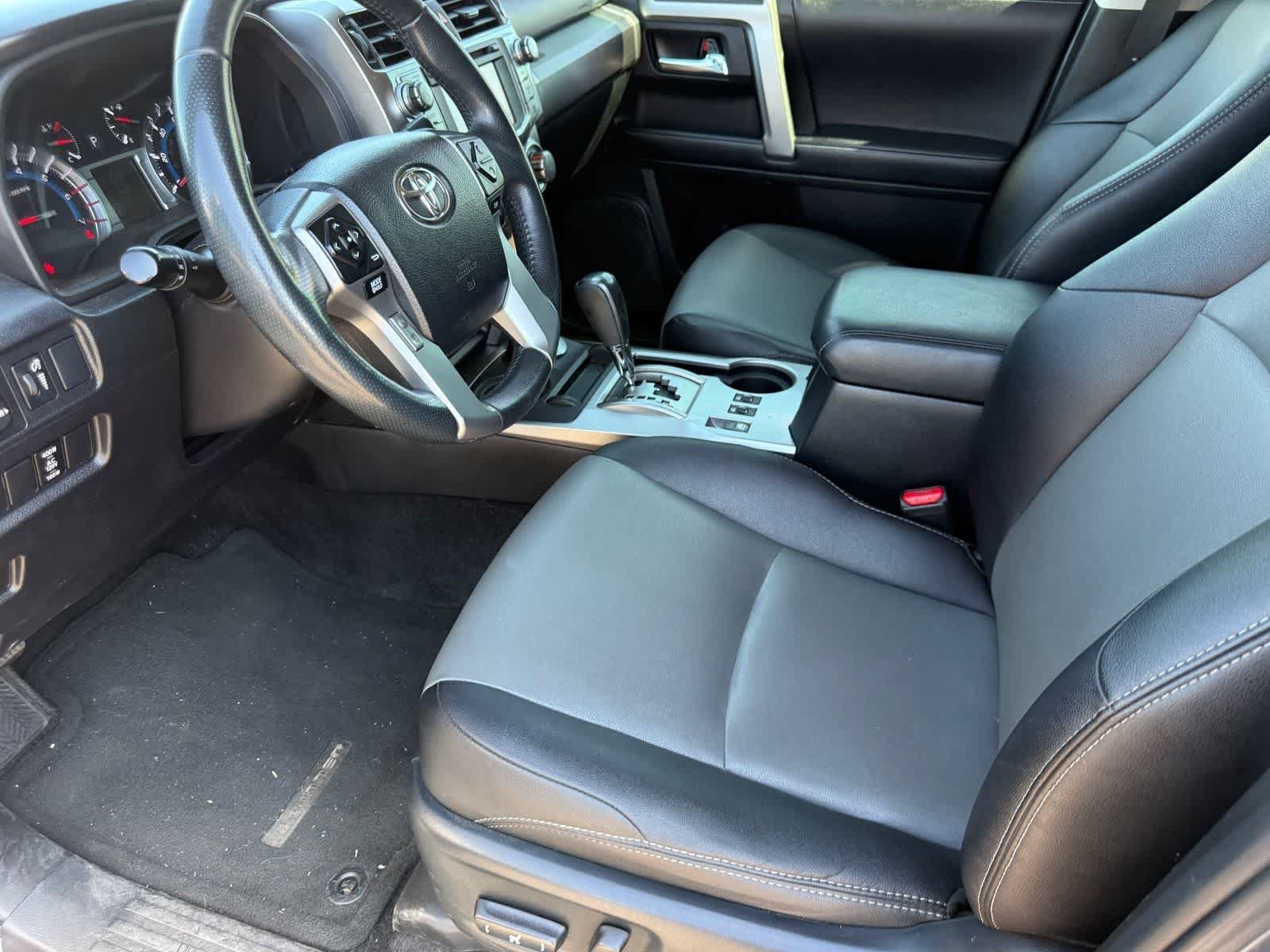 Used 2018 Toyota 4Runner SR5 Premium AWD/4WD image 15