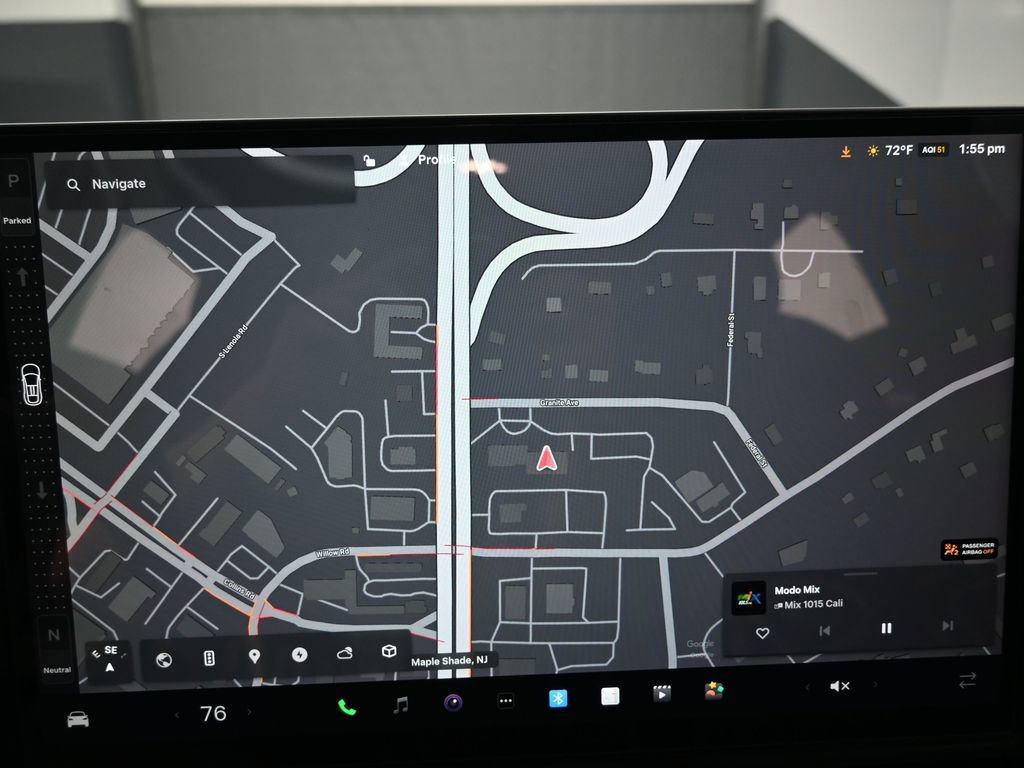 Used 2023 Tesla Model X image 12