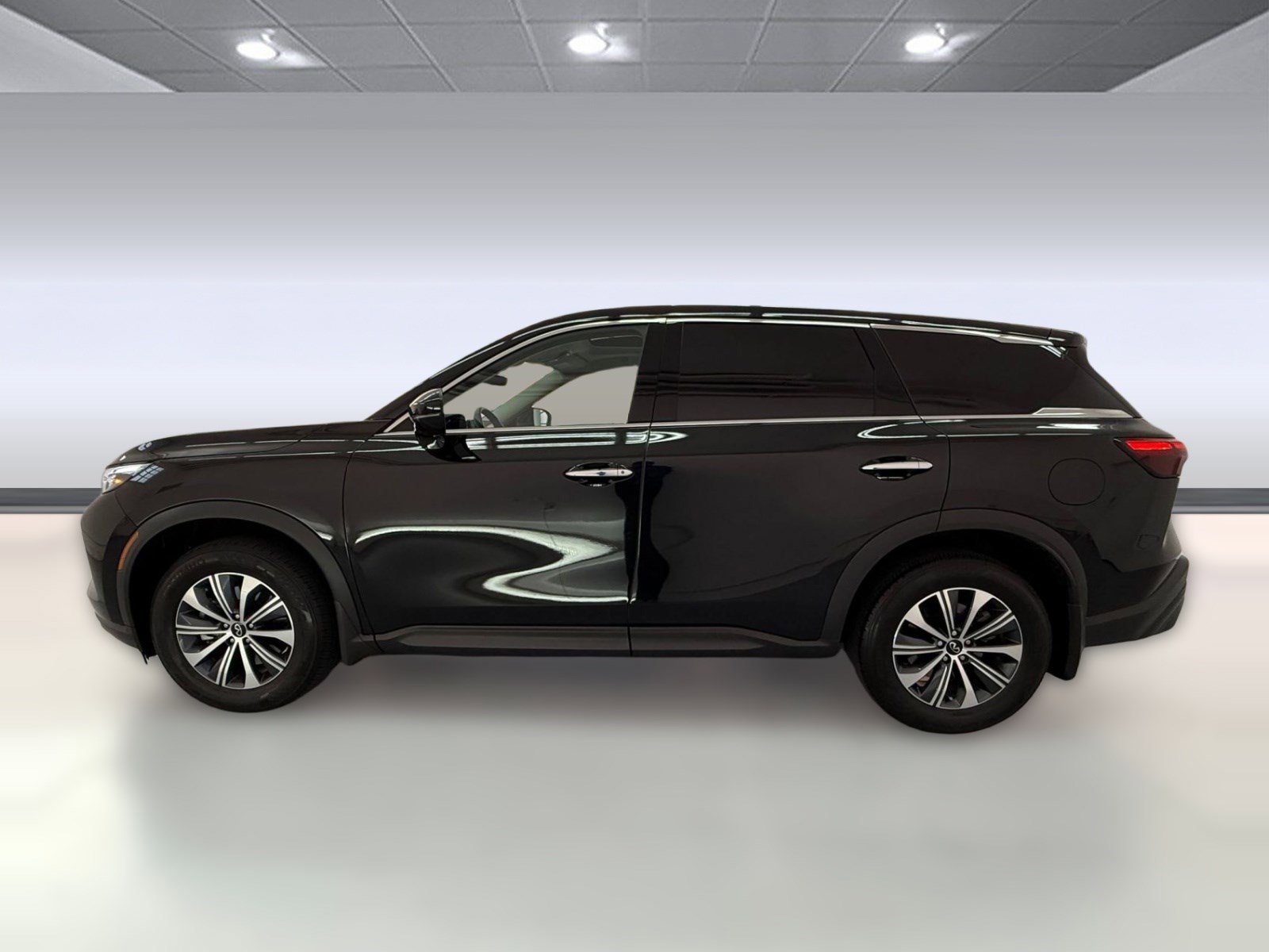 Used 2025 INFINITI QX60 Pure FWD image 2