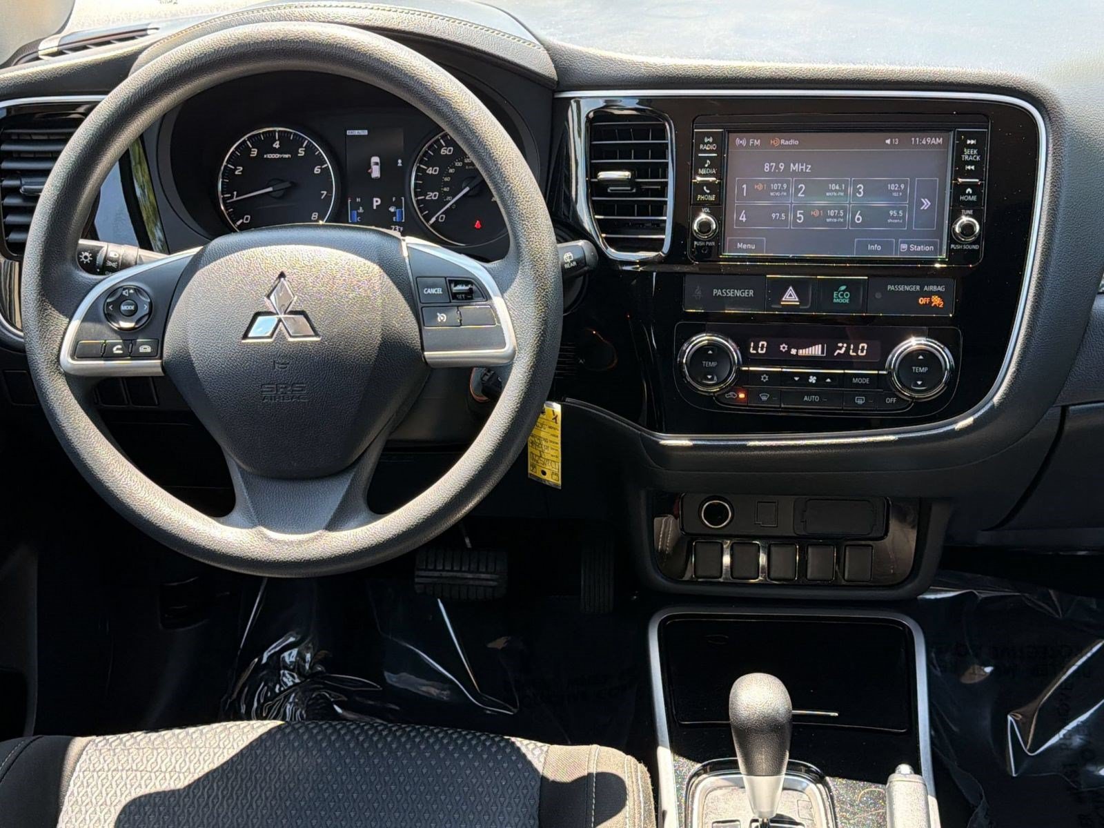 Used 2018 Mitsubishi Outlander ES AWD/4WD image 16