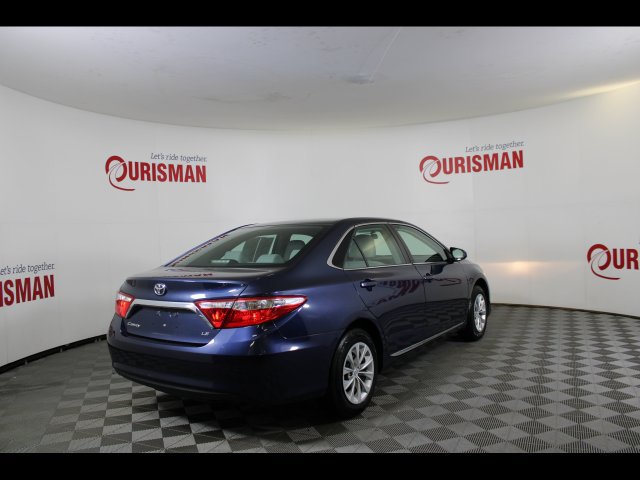 Used 2017 Toyota Camry LE FWD image 9