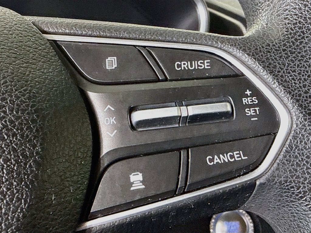 Used 2020 Hyundai Santa Fe SEL FWD image 14