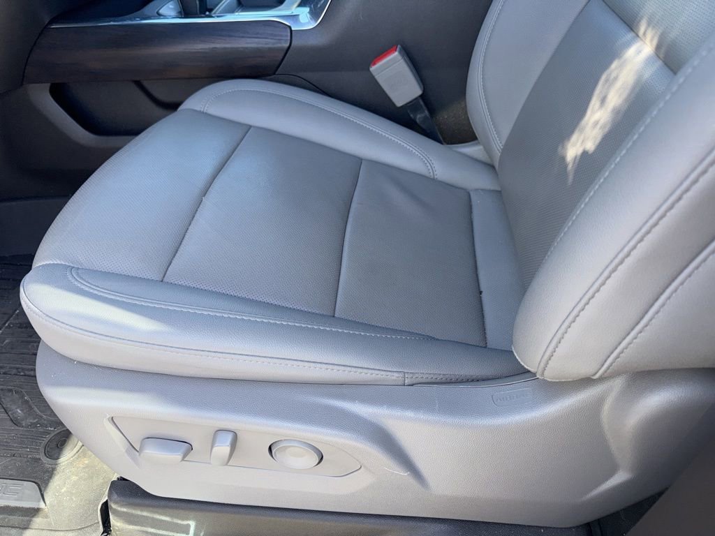 Used 2024 GMC Sierra 1500 SLT w/ SLT Convenience Package image 10