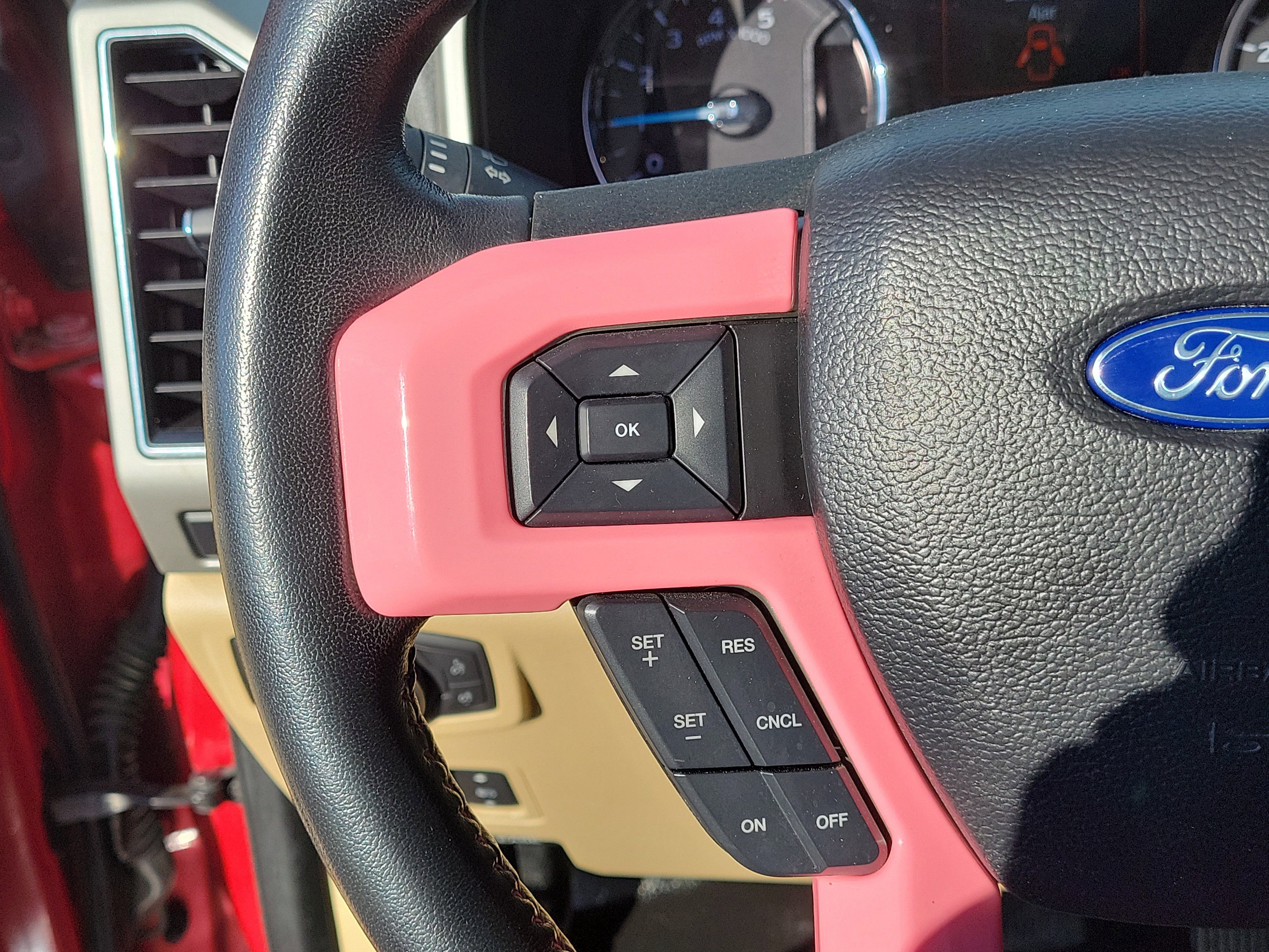 Used 2021 Ford F250 Lariat w/ Lariat Ultimate Package image 29