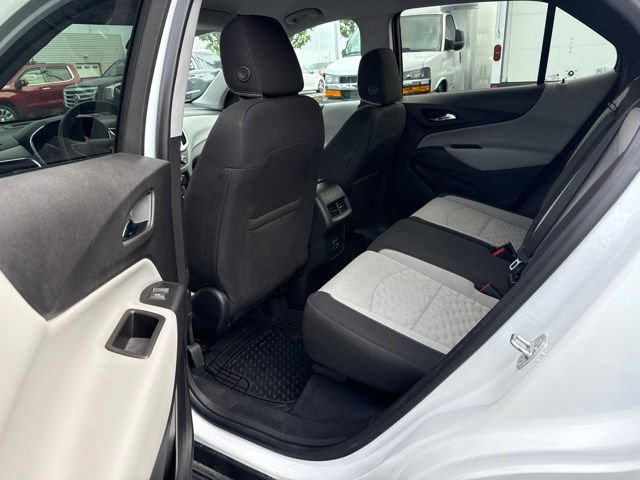 Used 2020 Chevrolet Equinox LS w/ LS Convenience Package FWD image 13