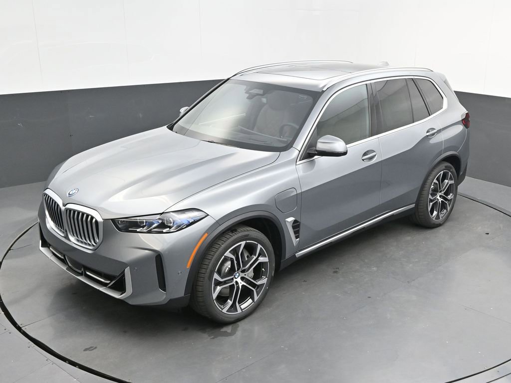 New 2026 BMW X5 xDrive50e AWD/4WD image 34