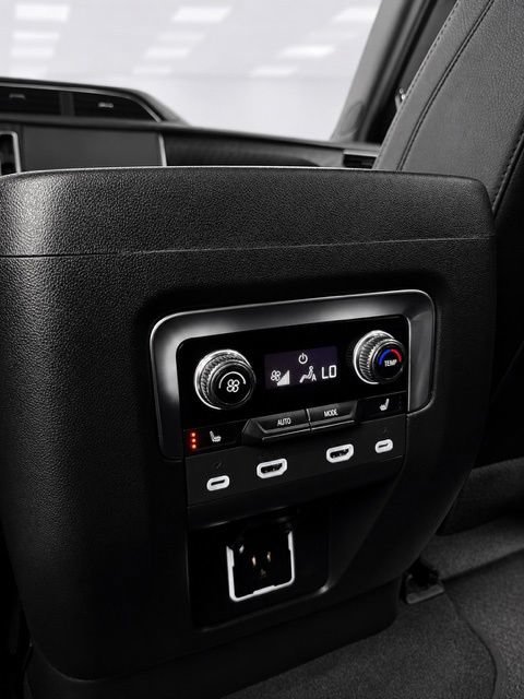 Used 2021 GMC Yukon XL Denali w/ Denali Premium Package AWD/4WD image 44