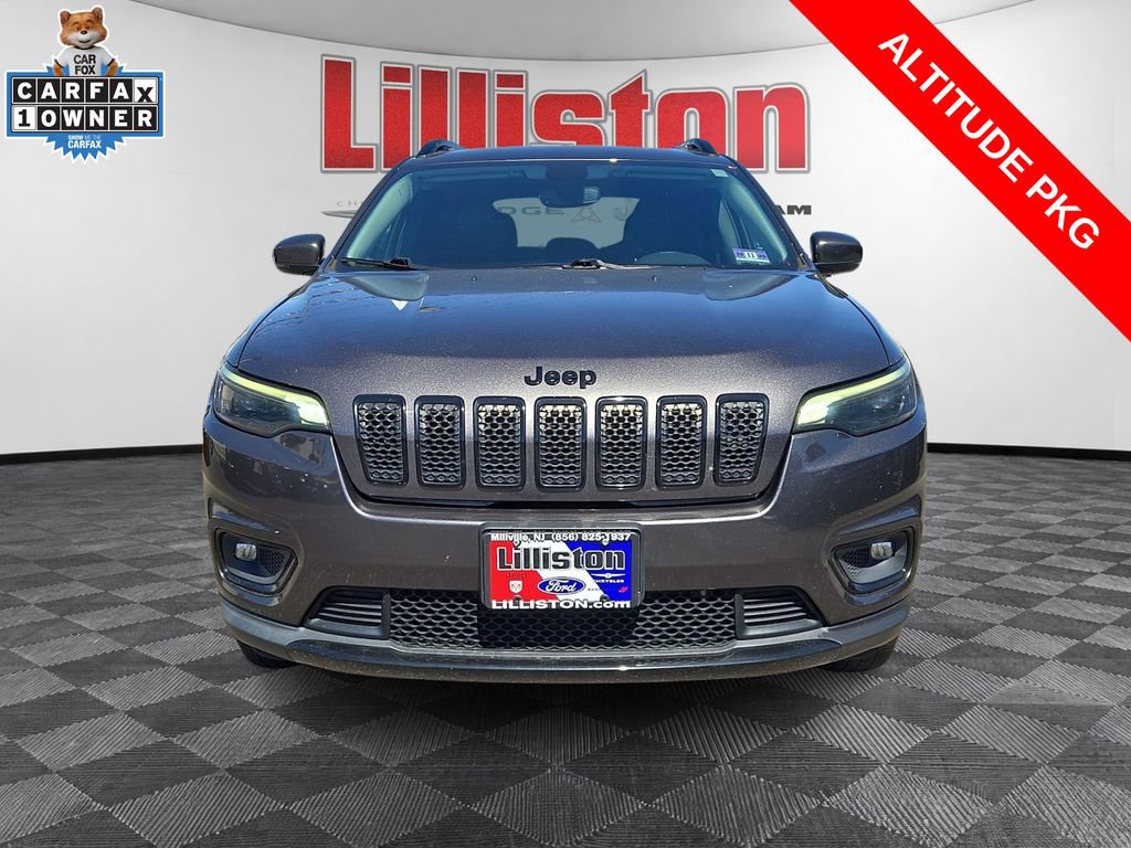 Used 2020 Jeep Cherokee Latitude Plus image 2