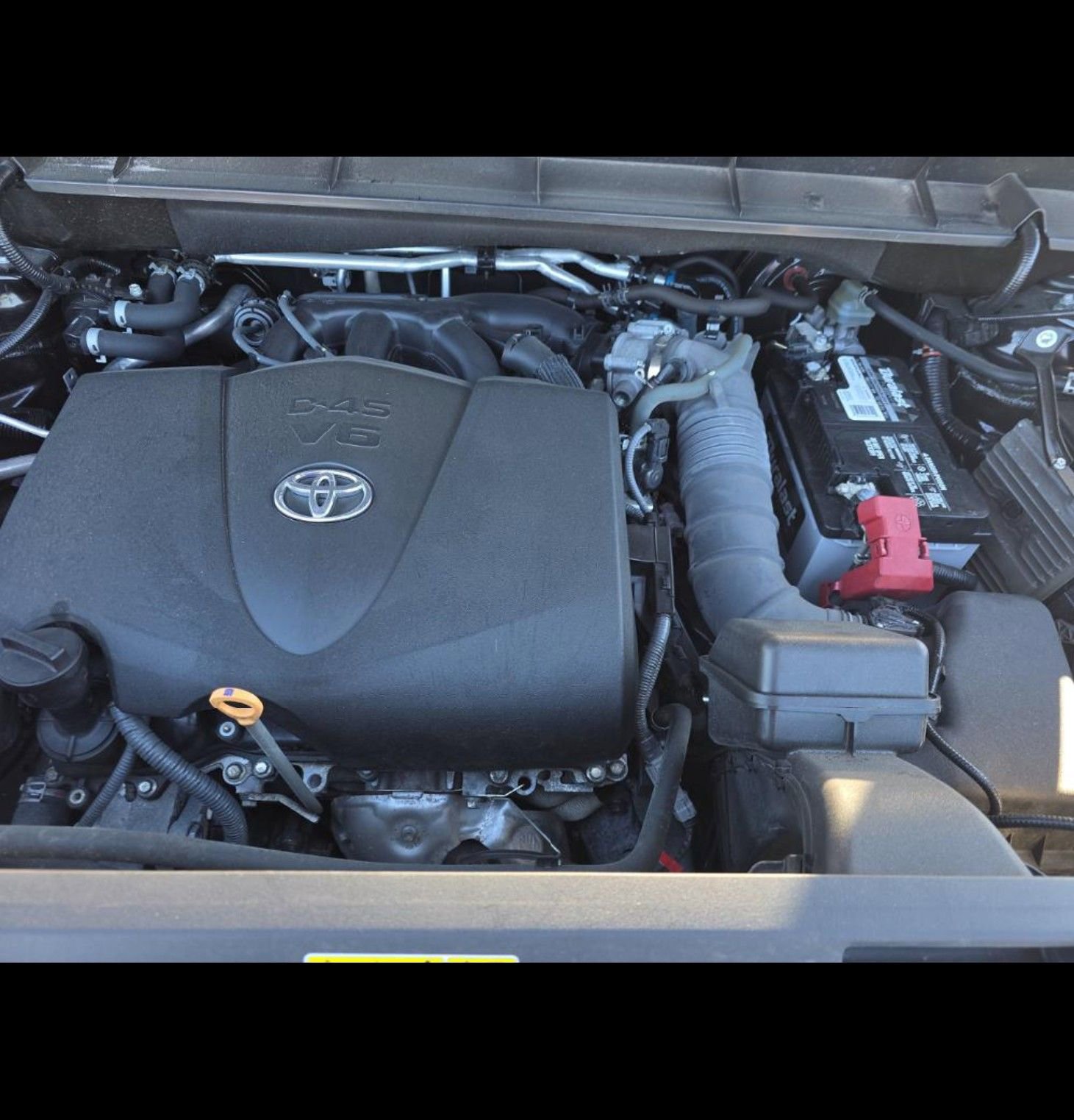 Used 2021 Toyota Highlander XLE image 7