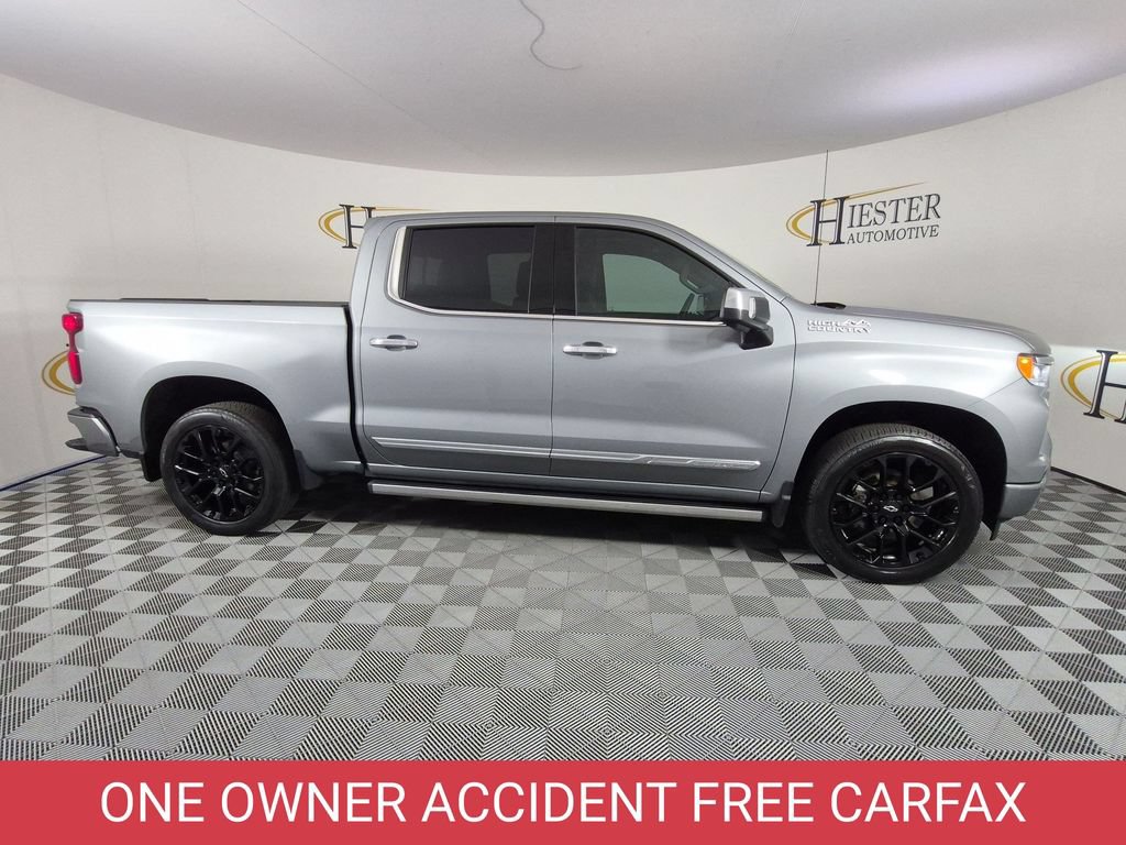 Used 2025 Chevrolet Silverado 1500 High Country AWD/4WD image 3