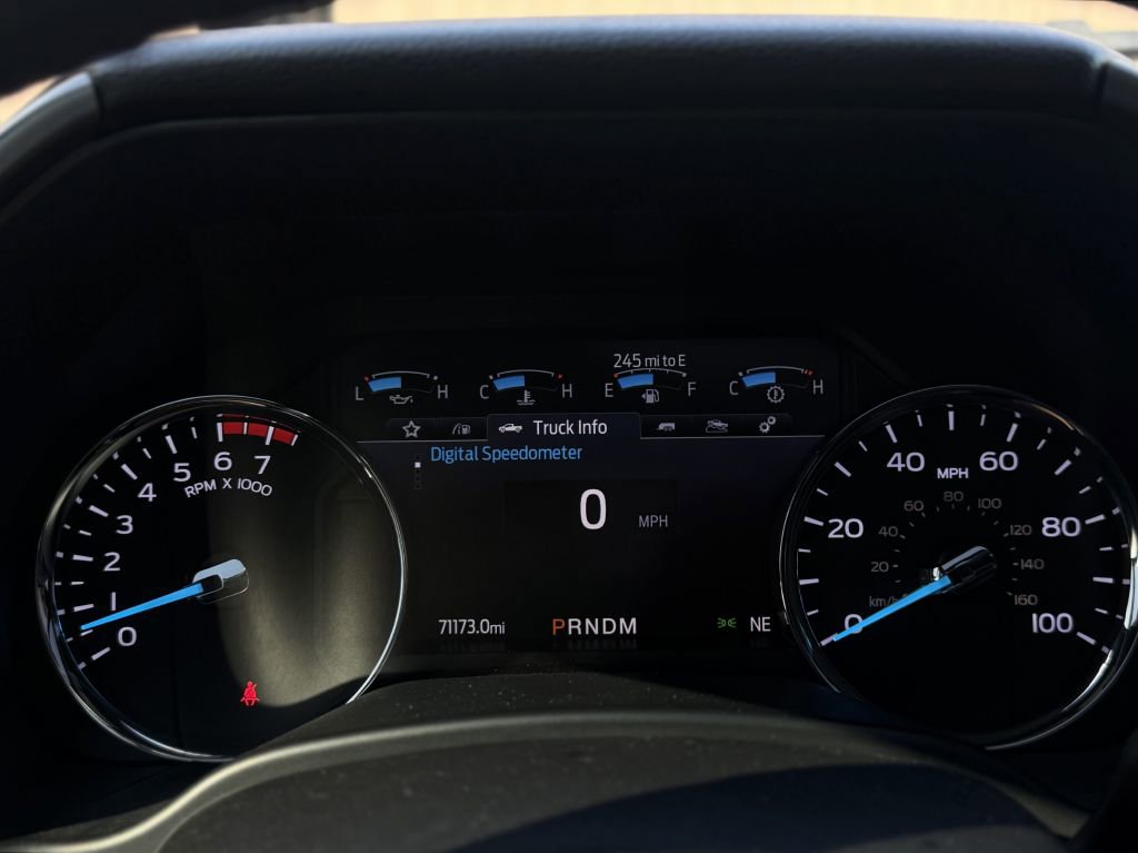 Used 2020 Ford F350 Platinum w/ FX4 Off-Road Package AWD/4WD image 40
