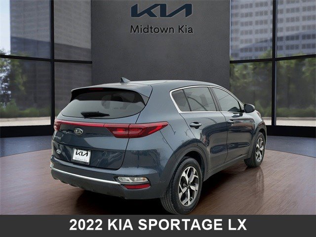 Used 2022 Kia Sportage LX image 3