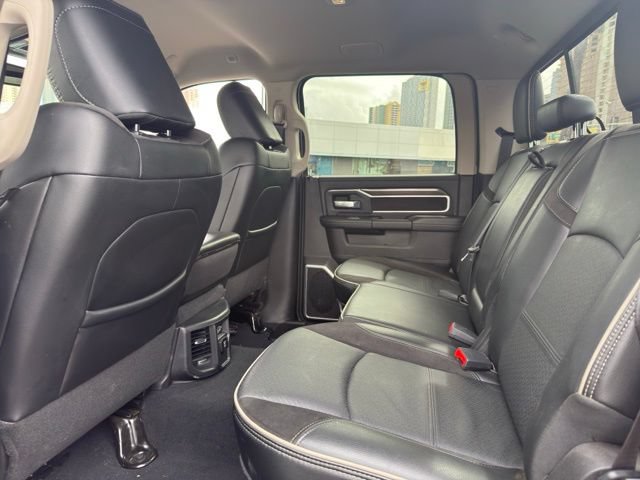 Used 2024 RAM 2500 Laramie AWD/4WD image 9