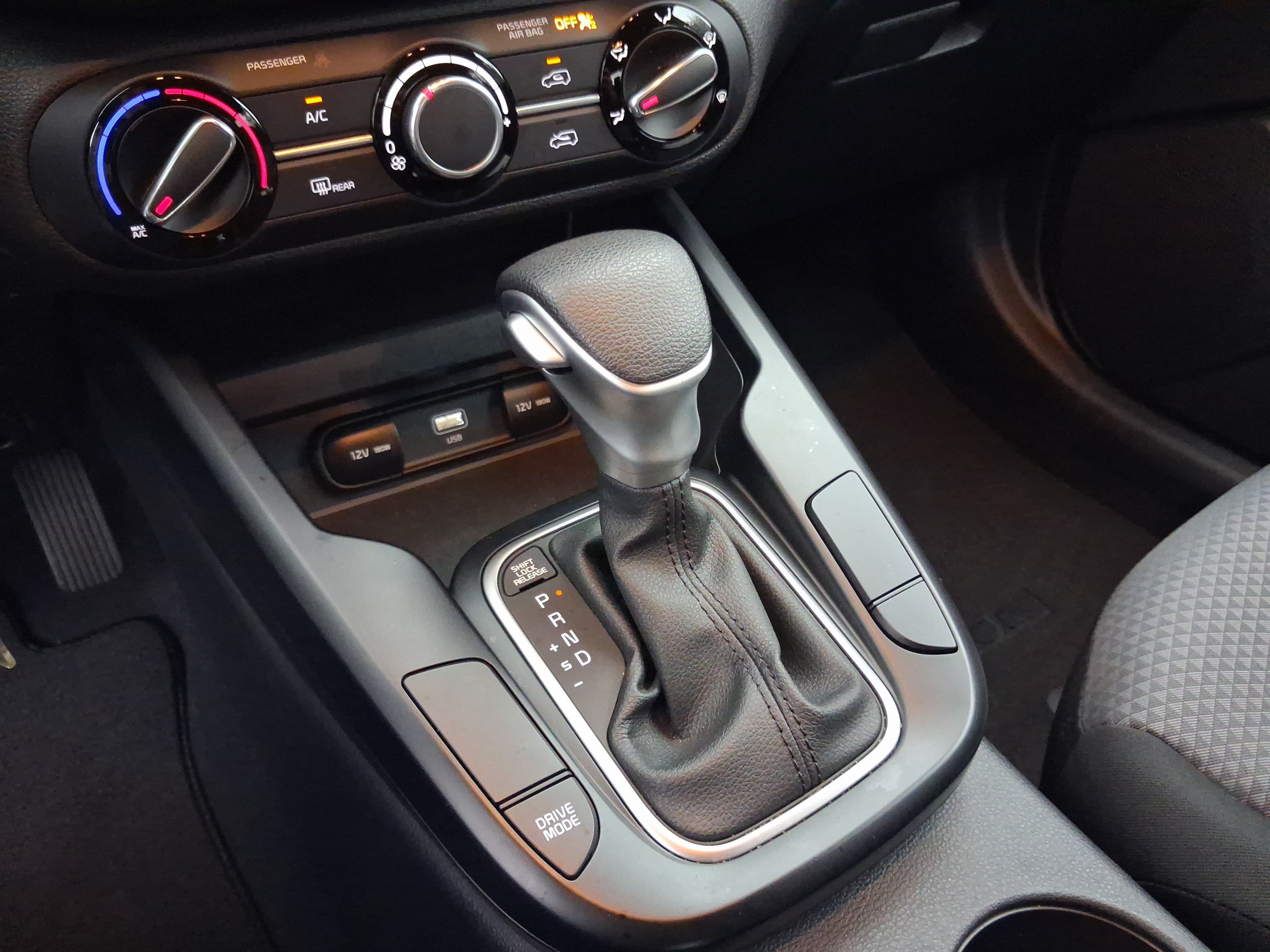 Used 2023 Kia Soul LX FWD image 20