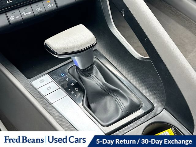 Used 2023 Hyundai Elantra SEL image 18