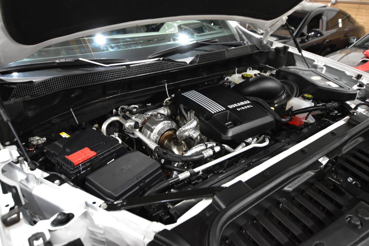 Used 2022 Chevrolet Silverado 1500 LTZ w/ LTZ Premium Package AWD/4WD image 59