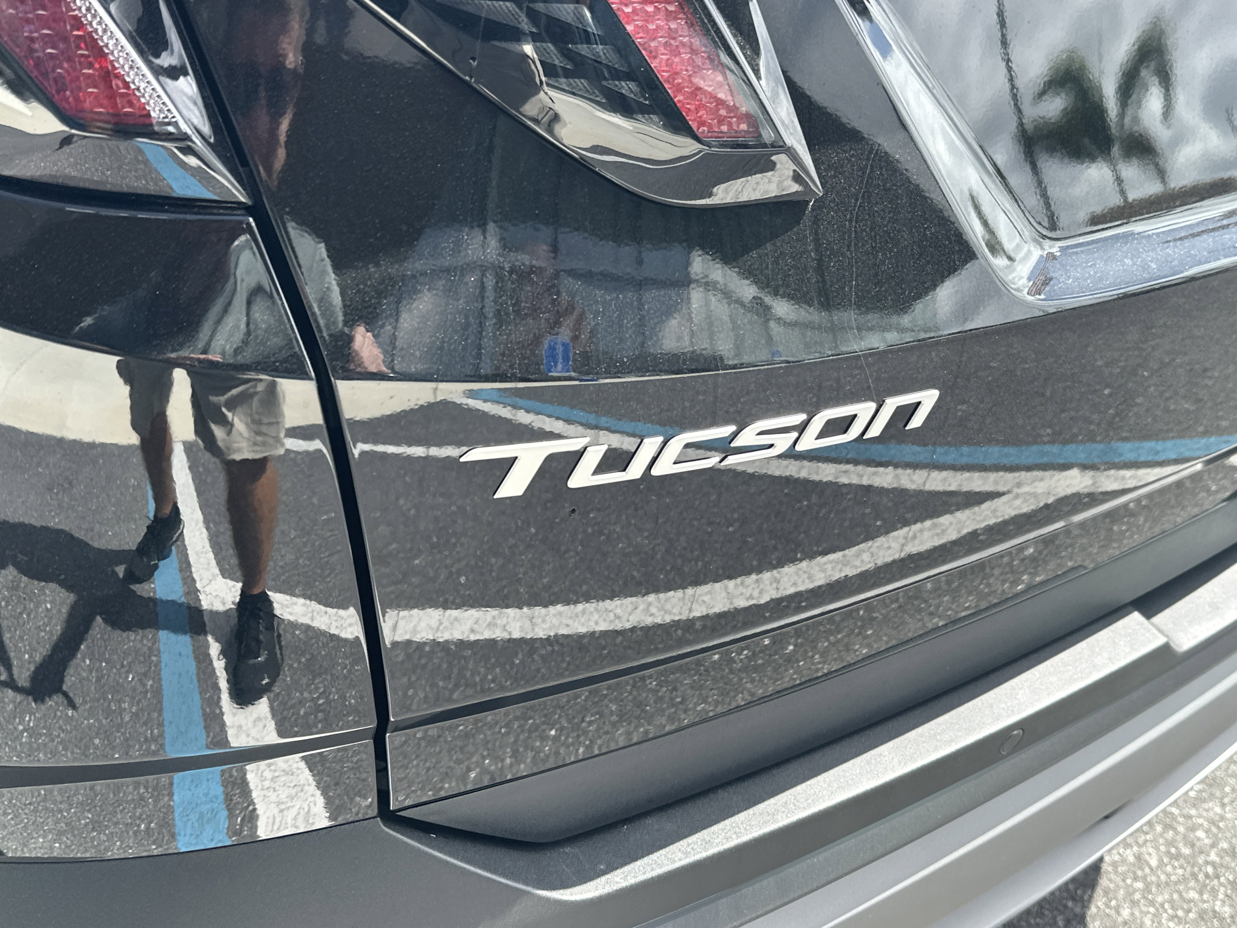 New 2026 Hyundai Tucson Limited FWD image 10