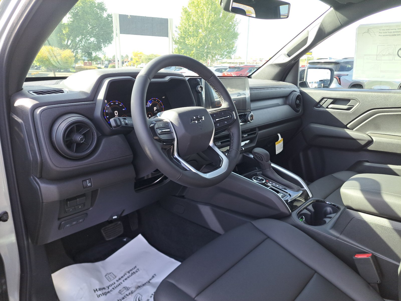 New 2026 Chevrolet Colorado Trail Boss w/ Off-Road Front Bumper Package AWD/4WD image 18