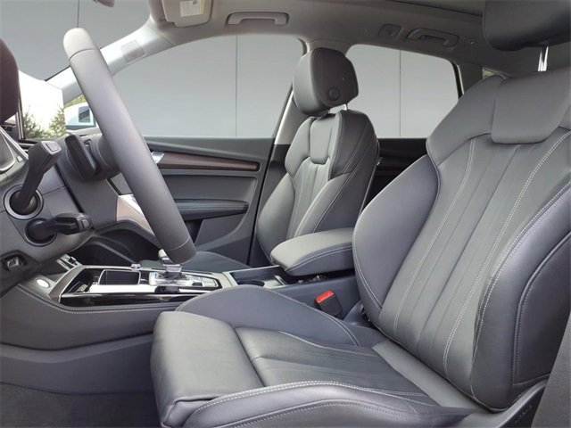Used 2025 Audi Q5 2.0T Premium Plus w/ Premium Plus Package image 15
