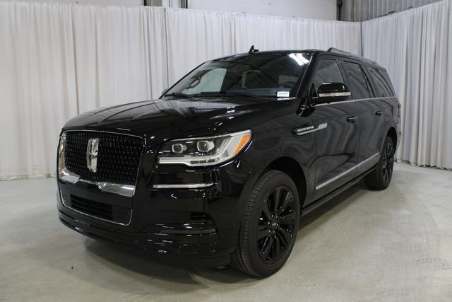 Certified 2023 Lincoln Navigator L Reserve AWD/4WD image 22