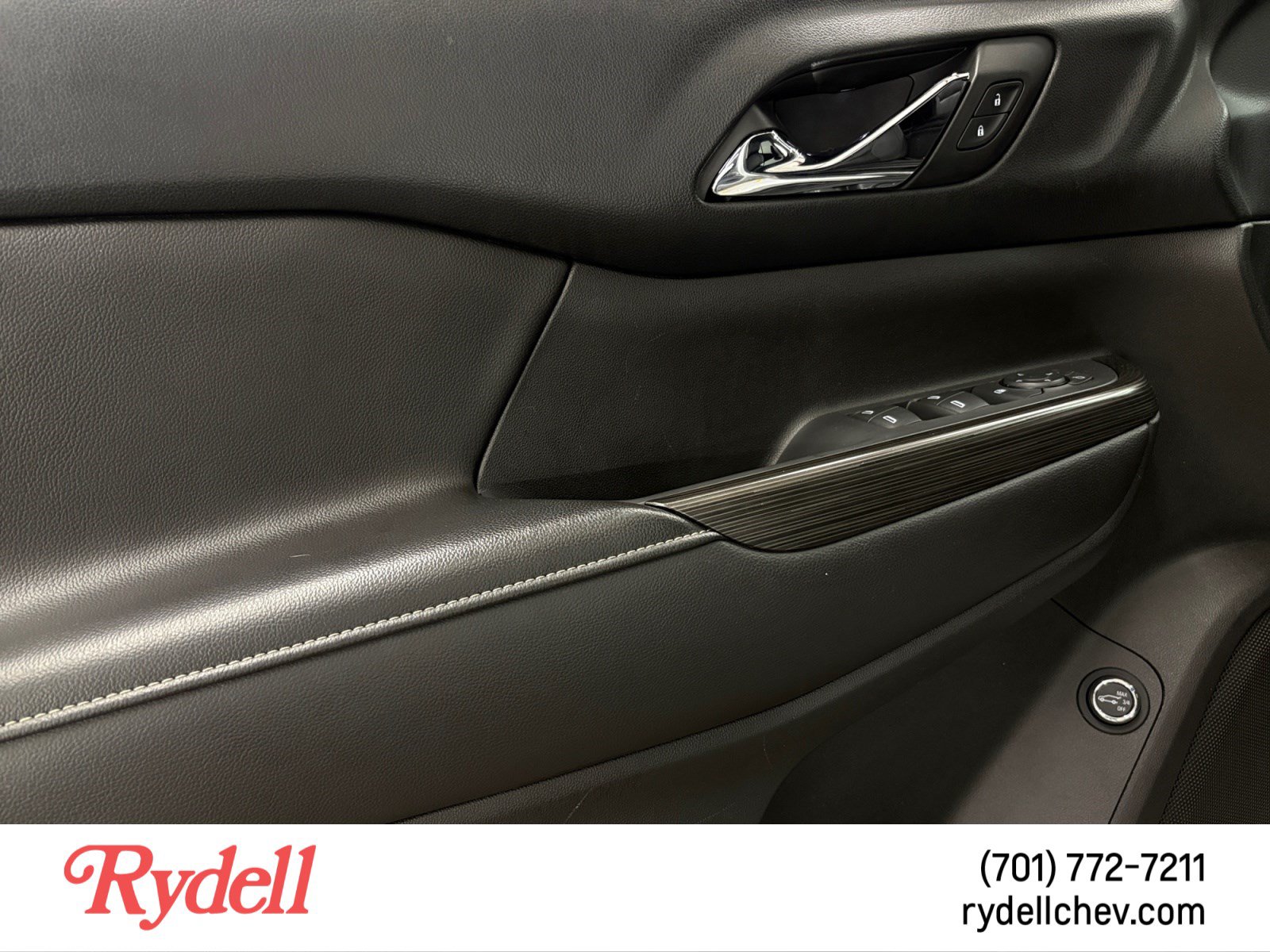Used 2018 GMC Acadia SLT AWD/4WD image 11