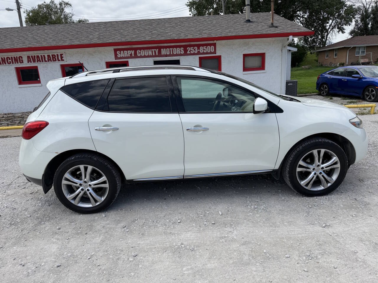 Used 2010 Nissan Murano LE w/ Navigation Pkg AWD/4WD image 2