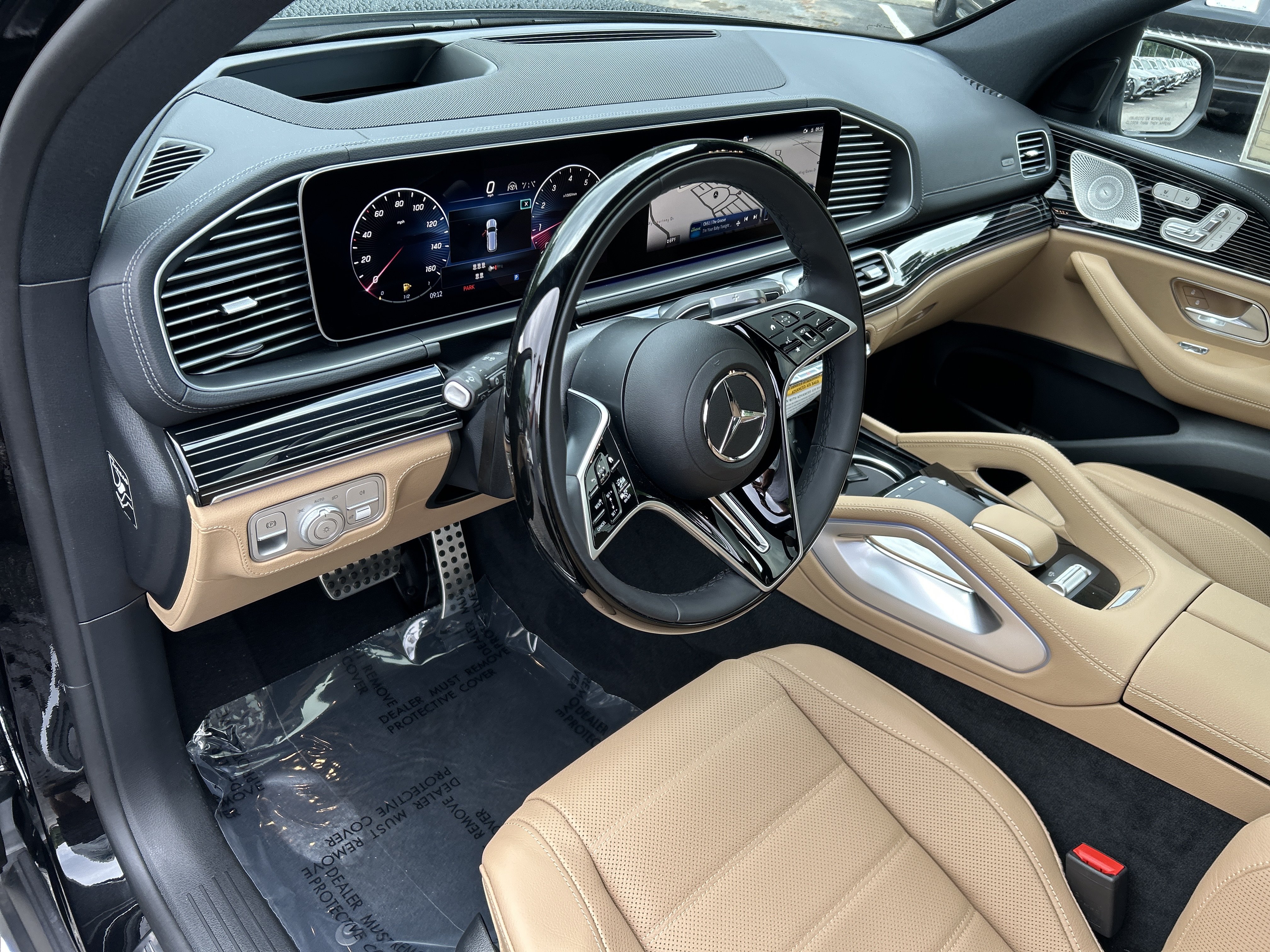 New 2026 Mercedes-Benz GLS 580 4MATIC image 19