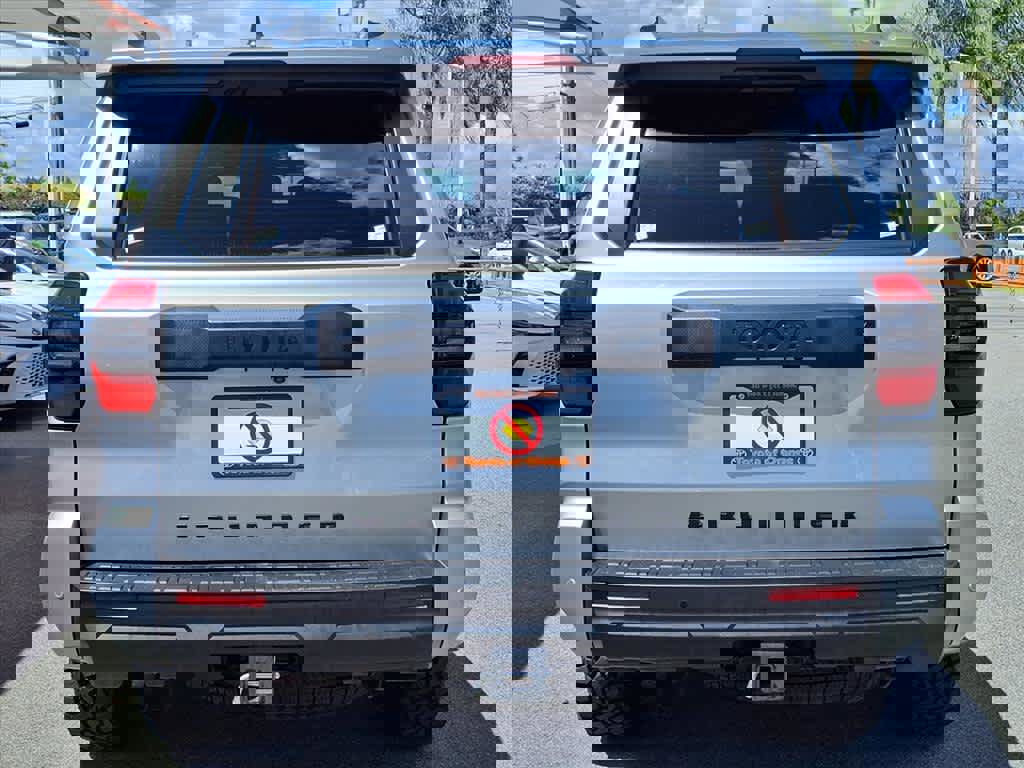 Certified 2025 Toyota 4Runner TRD Off-Road image 5