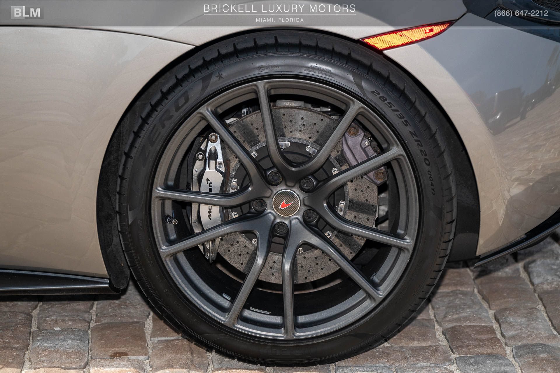 Used 2018 McLaren 570S Coupe RWD image 45