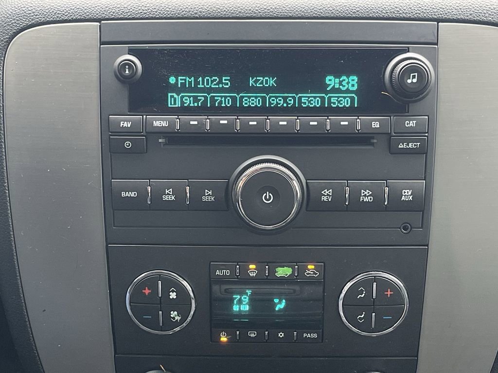 Used 2013 Chevrolet Silverado 1500 LTZ w/ LTZ Plus Package image 13