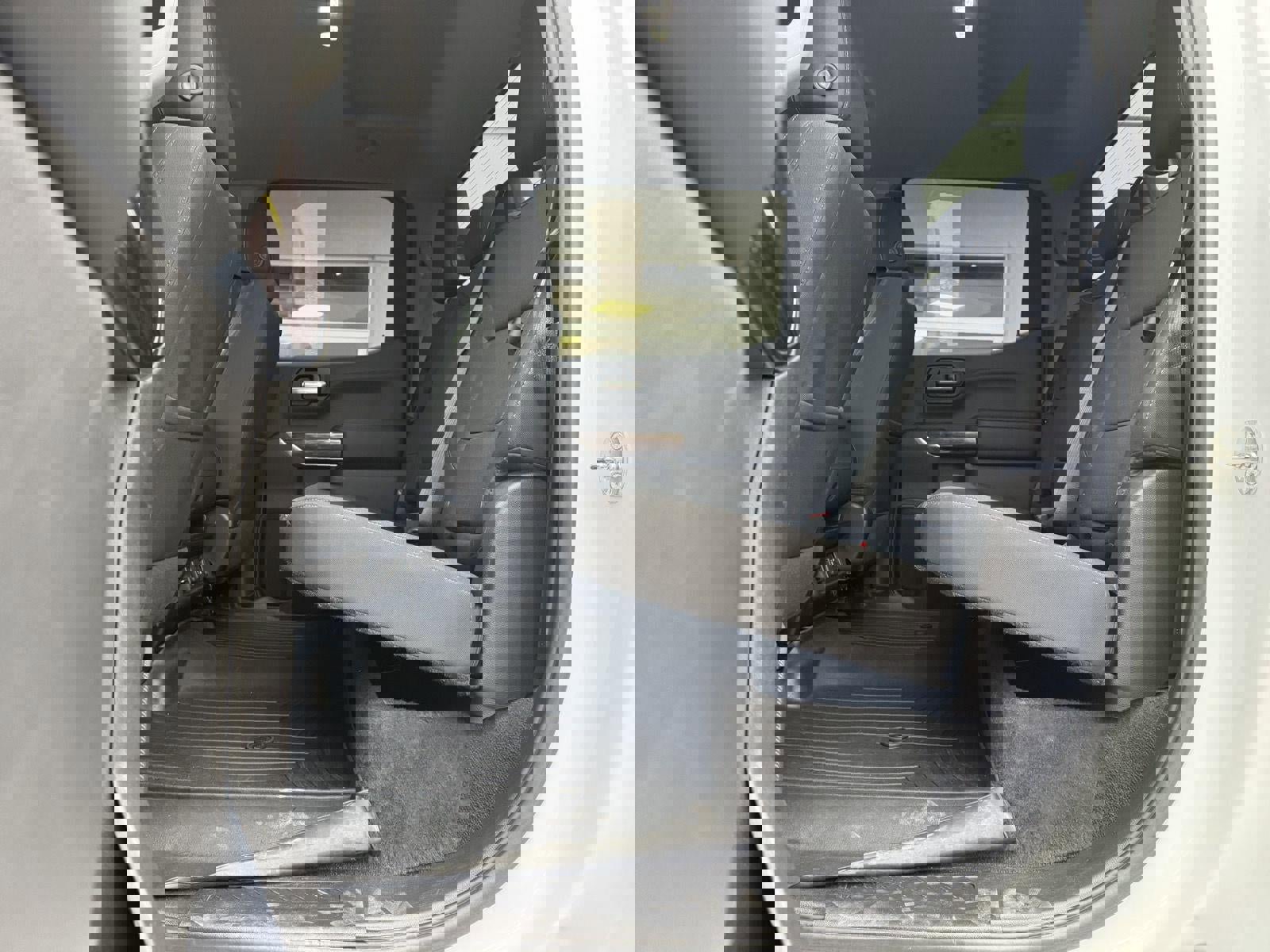 Used 2020 GMC Sierra 1500 Elevation w/ Elevation Value Package image 10