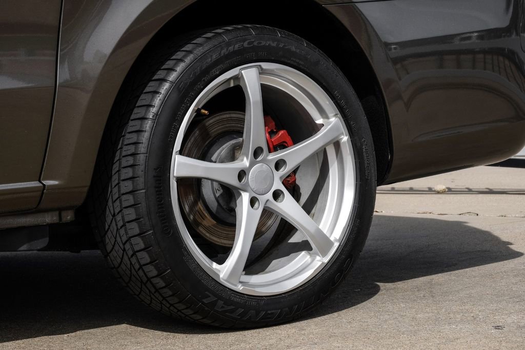 Used 2017 Mercedes-Benz Metris Passenger w/ Driver Efficiency Package image 53