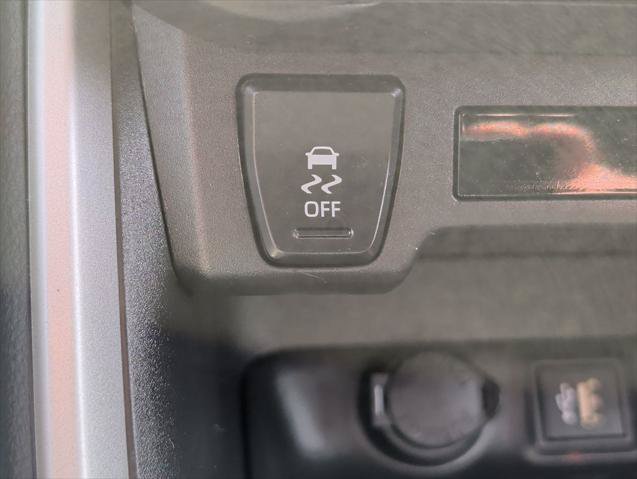 Certified 2025 Toyota RAV4 LE AWD/4WD image 19